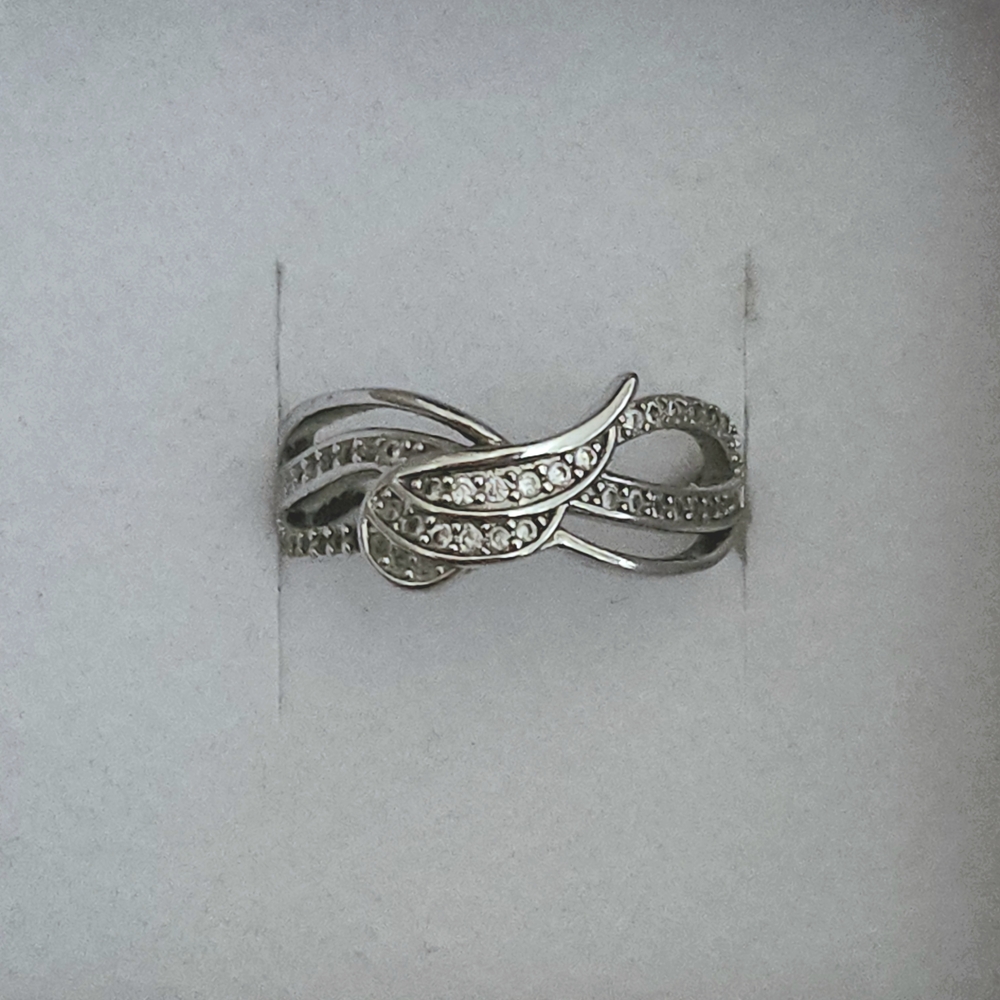 Sterling Silver Ring With Unique Wing Design